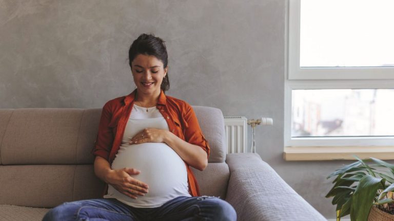 El parto es uno de los momentos más trascendentales en la vida de una mujer y su bebé. La LCCE Ynés Vigil, obstetra y asesora en lactancia materna, nos habla más sobre este tema.